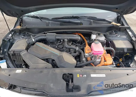 2023 Kia Sportage Hybrid Ex from USA, damaged, VIN KNDPVCAG6P7110615